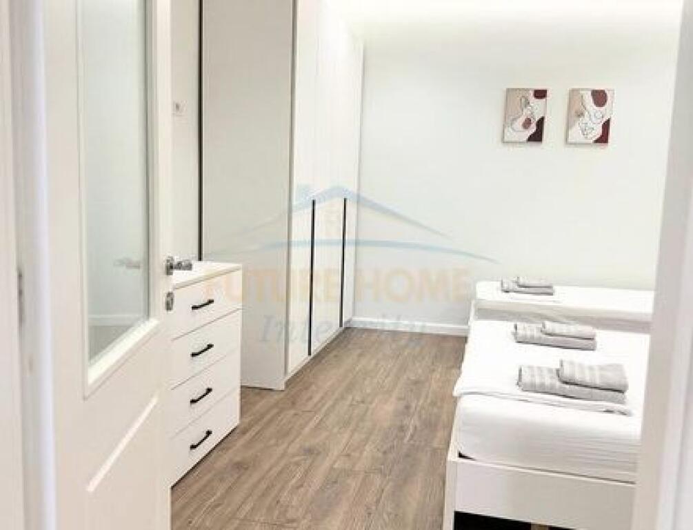 Shiten, 2 Apartamente 1+1, Vasil Shanto, Tiranë.