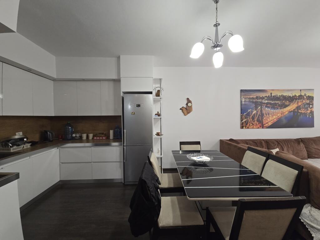 VENDESI APPARTAMENTO 2+1+2 A ASTIR (BAR OSLO)