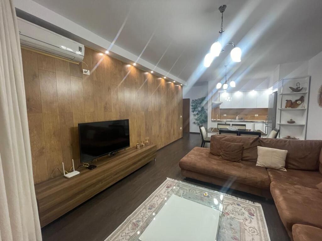 VENDESI APPARTAMENTO 2+1+2 A ASTIR (BAR OSLO)