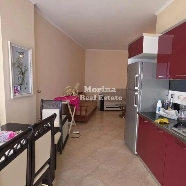 Qera | Apartament 1 + 1 + Ballkon | Fresku | 300 €/muaj