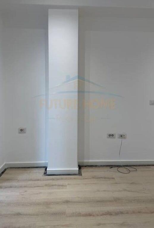 Qera, Zyre 3 +1+1, rruga e Dibres