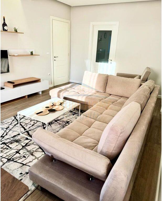 Shiten dy apartamente 1+1 Vasil Shanto