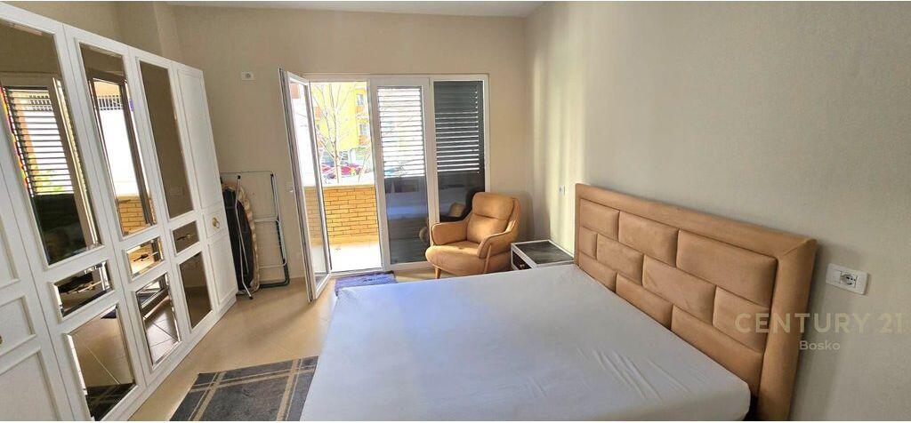 Apartment 2+1+2 with balcony for sale near the Artificial Lake, close to Hotel Radisson