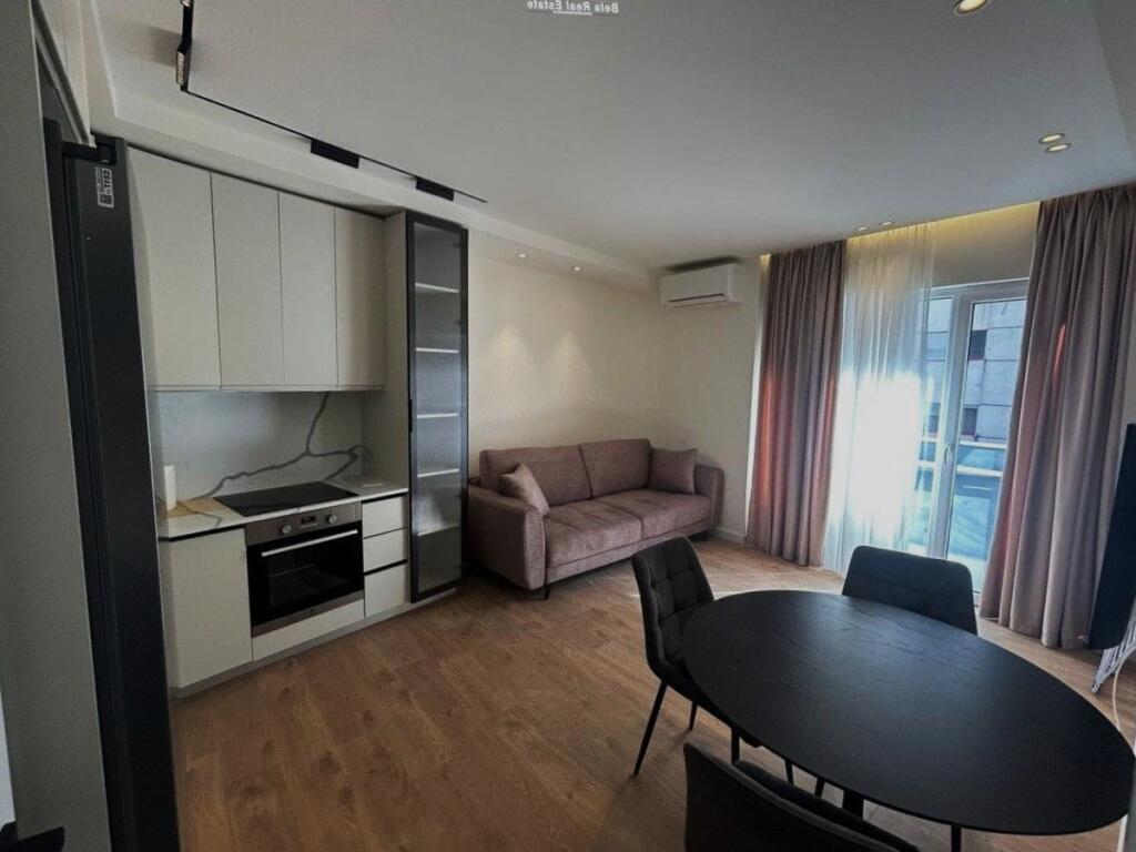 Apartament Me Qera 1+1 Tek Kthesa e Kamzes (ID B2101421) Tirane