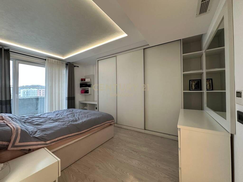 Appartamento 3+1+2 in vendita vicino a Villa L, Astir