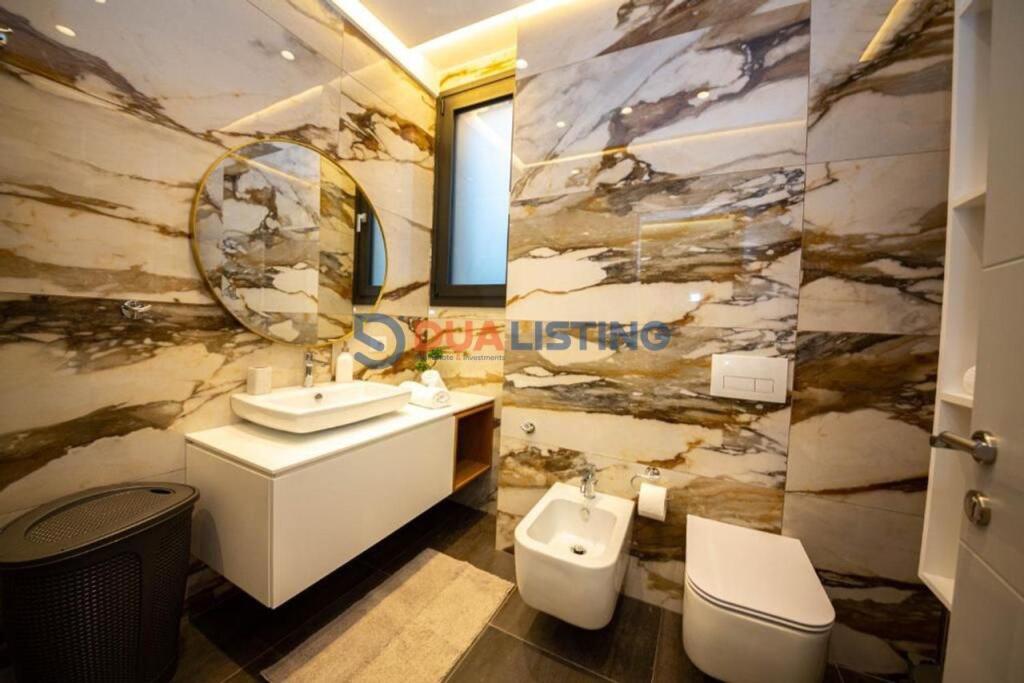 JEPET ME QIRA VILE INDIVIDUALE NE SAUK !