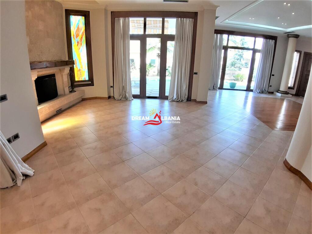 Vile ne shitje ne rrugen e Elbasanit prane vilave Gjermane ne Tirane (ID 4151047)