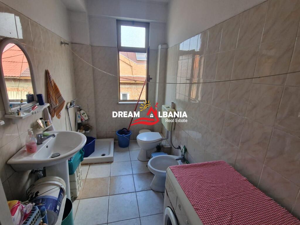 Apartament 2+1 ne shitje tek Komuna Parisit (ID 4129554)