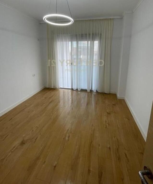 Apartment 2+1 for sale in Astir