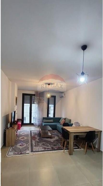 Apartament 1+1 me qera tek Pediatria !