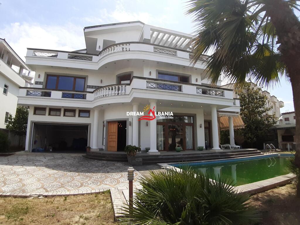 Vile ne shitje ne rrugen e Elbasanit prane vilave Gjermane ne Tirane (ID 4151047)