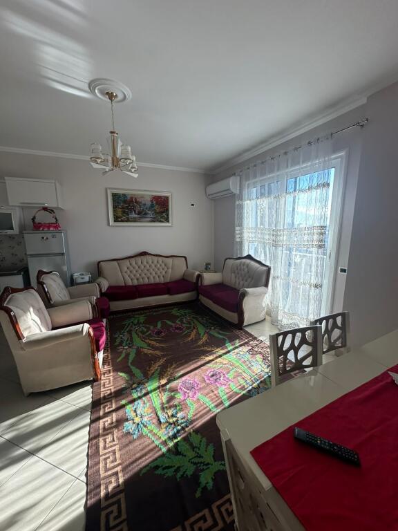 APARTAMENT ME QERA 2+1