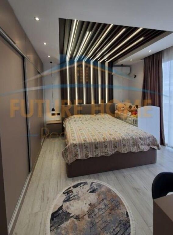 Apartment 2+1+2+ Veranda for sale, Shkozë.