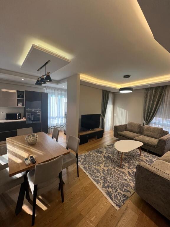 Affitto 2+1+2 Myslym shyri,Tirane