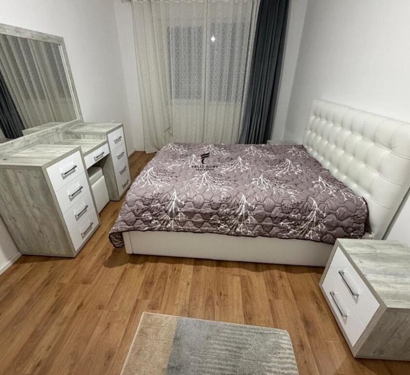 APARTAMENT ME QERA 1+1+POST PARKIMI ASTIR 55.000 LEKE