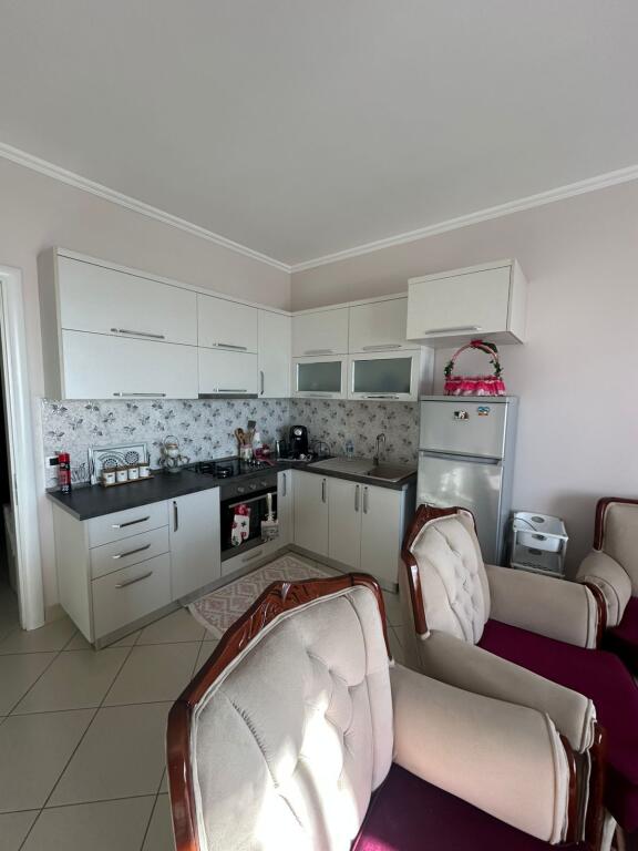 APARTAMENT ME QERA 2+1