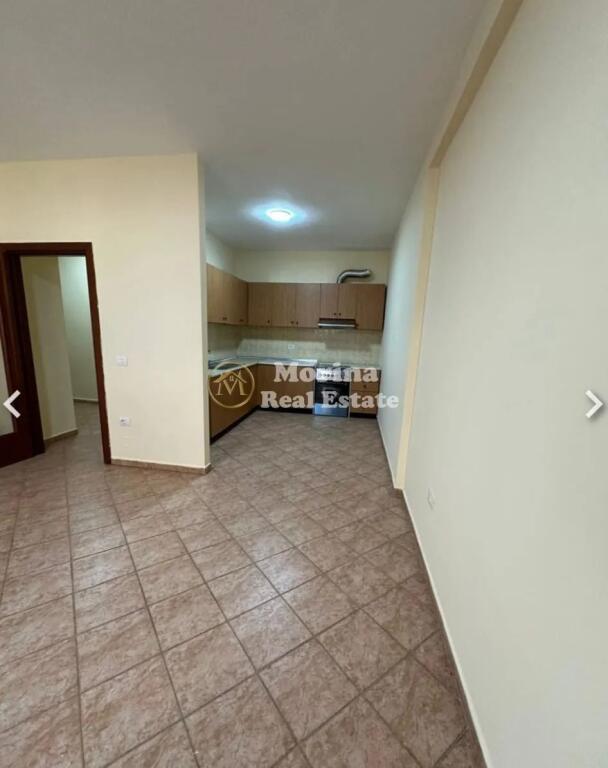 Affitto | Appartamento 2 + 1 | Comune di Parigi | 650 €/mese