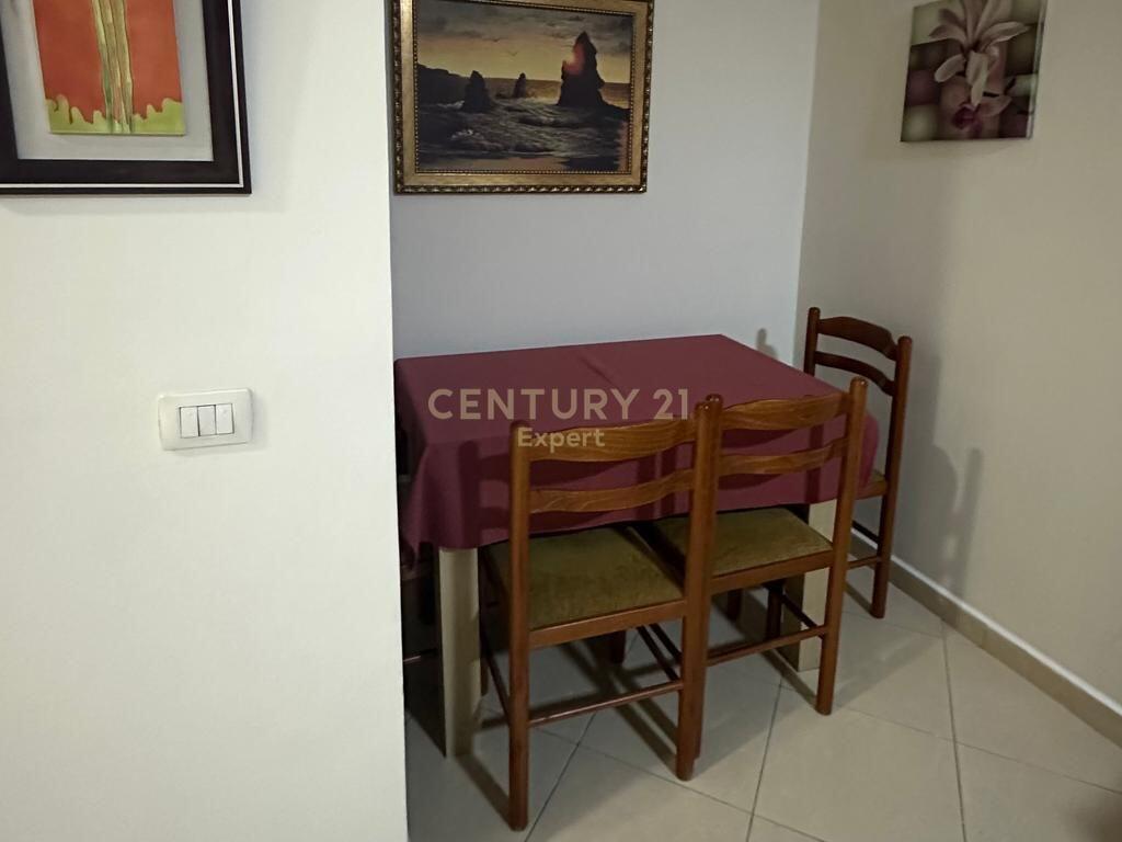 Affittasi appartamento 2+1 in Via Kavaja