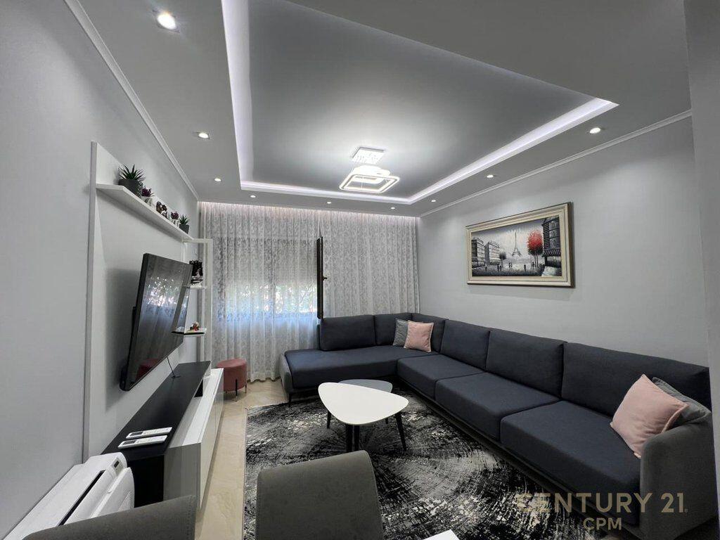 Apartment 2+1+STORAGE For Sale in Botanical Zoological Garden, Tirana - 220,000€ | 95.5m² 210,000 € Total Area  96m2