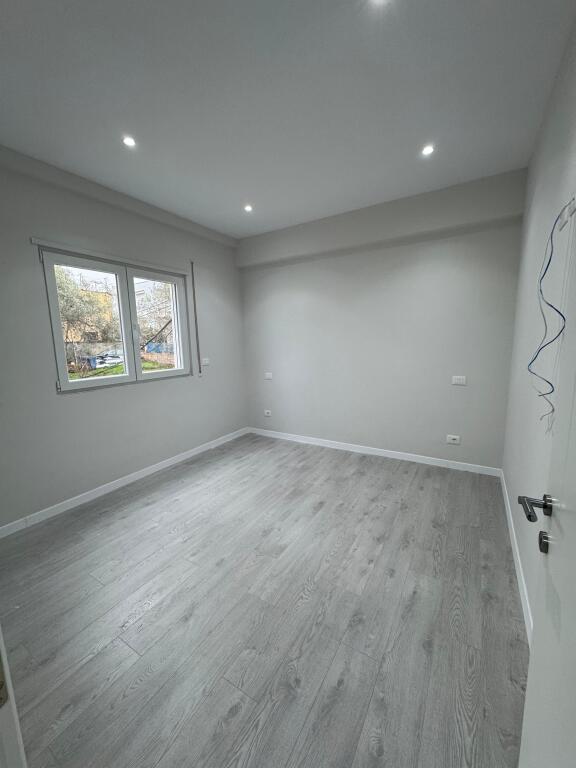 Rent, Apartment 2+1+ parking space  Kodra e Priftit, Tirana