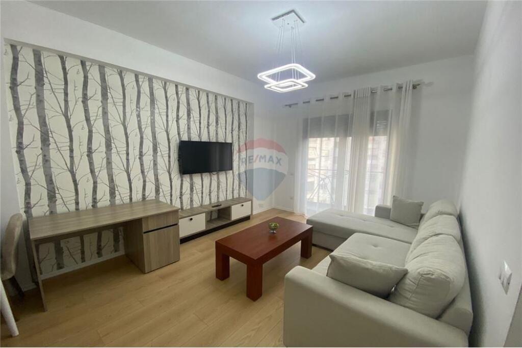 Apartment 1+1+parking space in Astir.