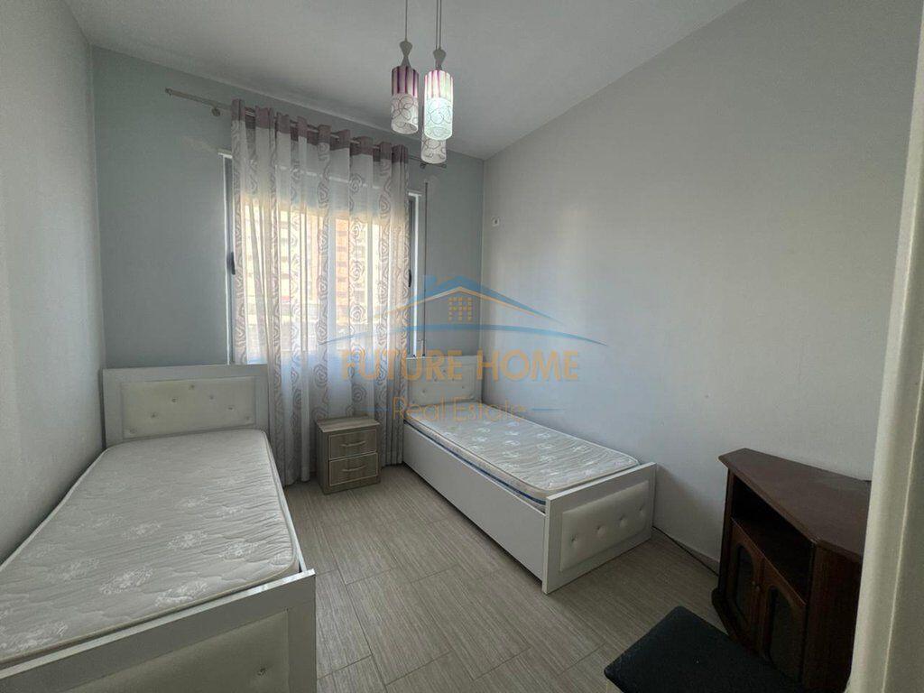 Qera, Apartament 2+1+Post Parkimi, Unaza e Re, Tiranë