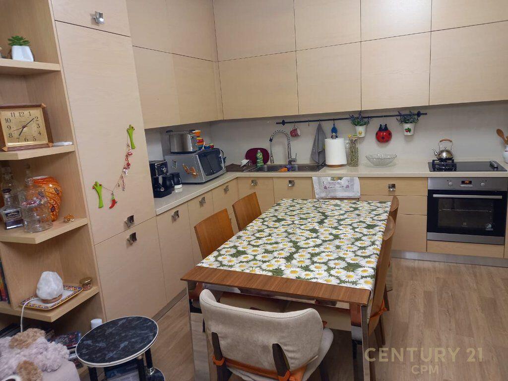 SHESIM APARTAMENT 2+1+2 NE ZEMER TE TIRANES!! 210,450 € Sip. Totale  107m2