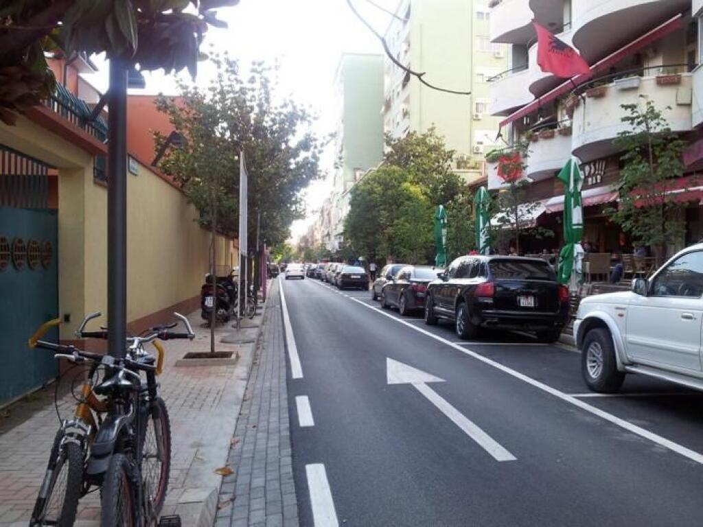 ZYRE ME QERA 526 M2 BLLOK 5.000 EURO