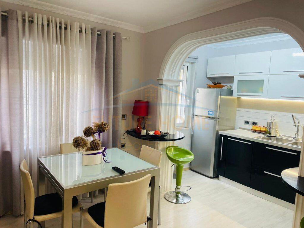 For rent 2+1, Bllok Garda