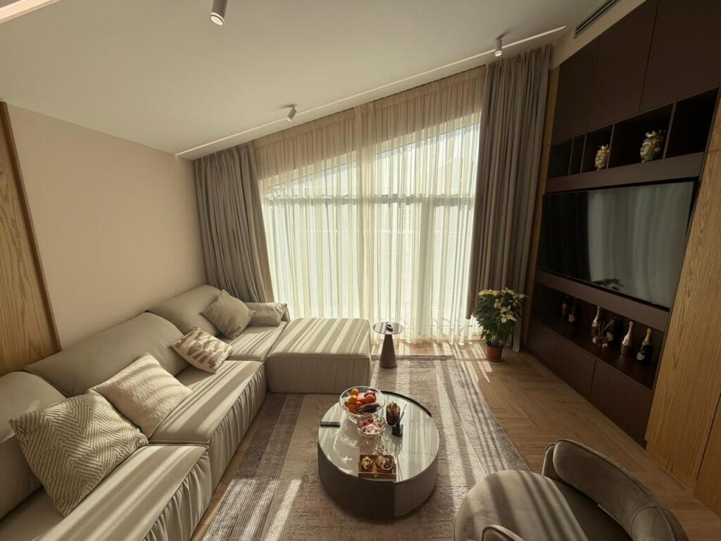 Appartamento 2+1/ piano di una villa in affitto