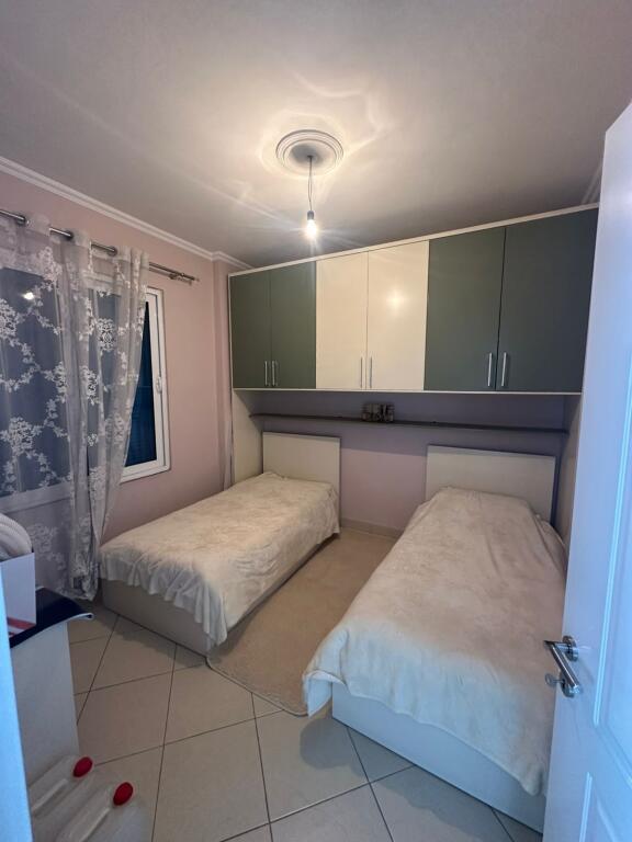 APARTAMENT ME QERA 2+1