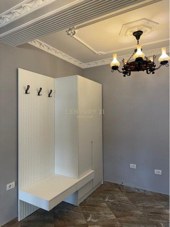 Apartament me qira 2+1+2 Bllok 850 € /Muaj Sip. Totale  75m2