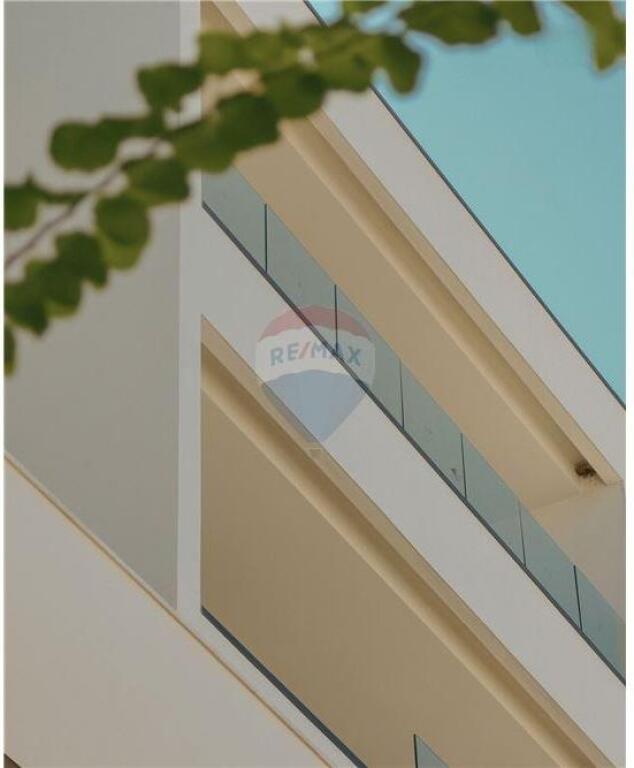 🏢 Apartament 2+1+2 për Shitje – Lungo Mare, Vlorë