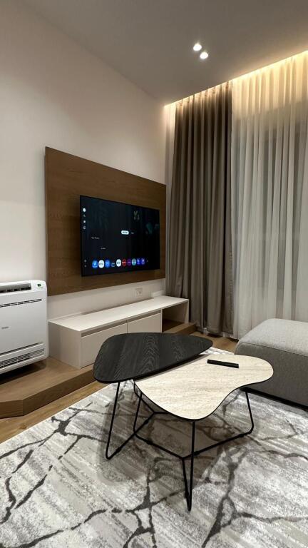 Jepet apartament me qira 1+1+🅿️  Ali Demi