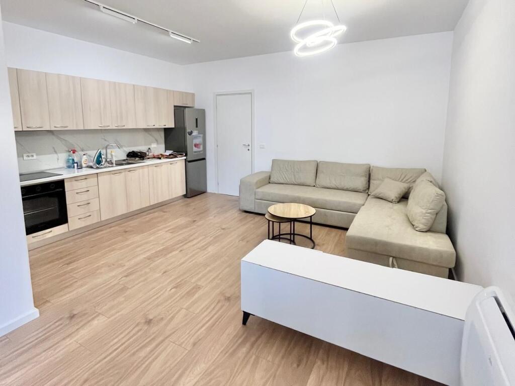 Apartament 1+1+parkim per qira,Rruga Jordan Misja