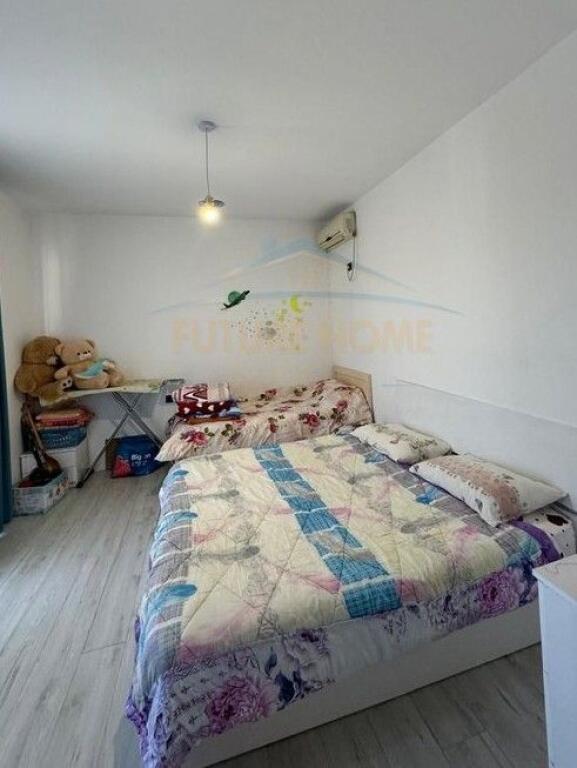 Apartment 2+1+2+ Veranda for sale, Shkozë.