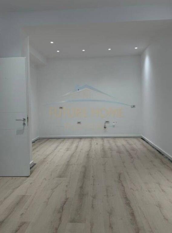 Qera, Zyre 3 +1+1, rruga e Dibres