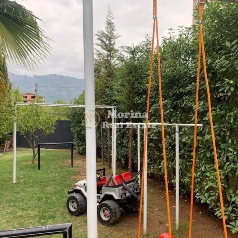 Rent | Villa 3 + 1 | Shkozë | 3000 €/month