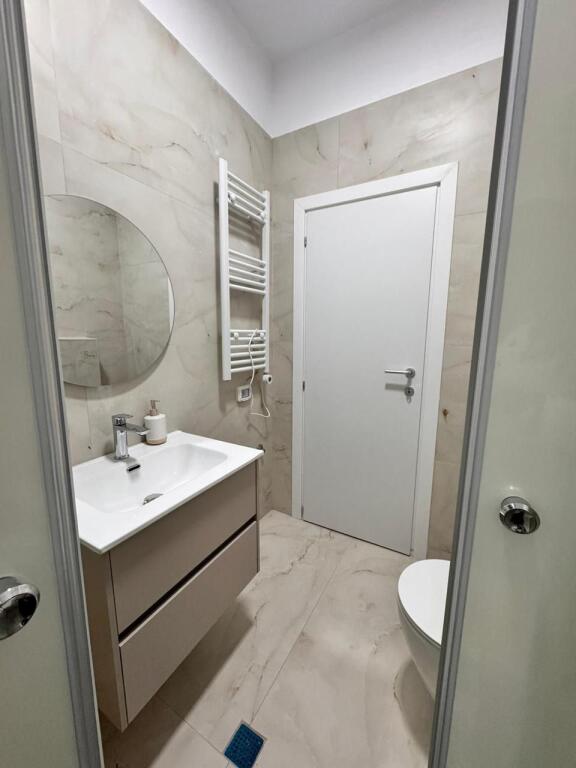 Apartament 1+1 për Qira – Plazh Durrës