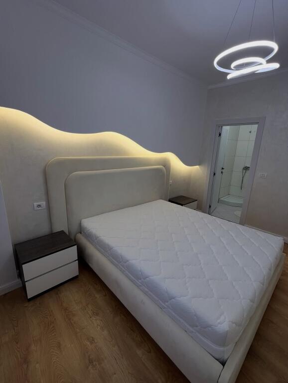 Shitet apartament modern 2+1 ne Astir