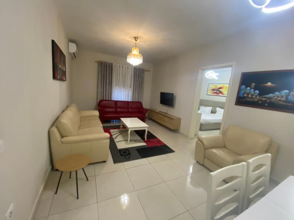 2+1,new building,at colombo train station,600 thousand lek