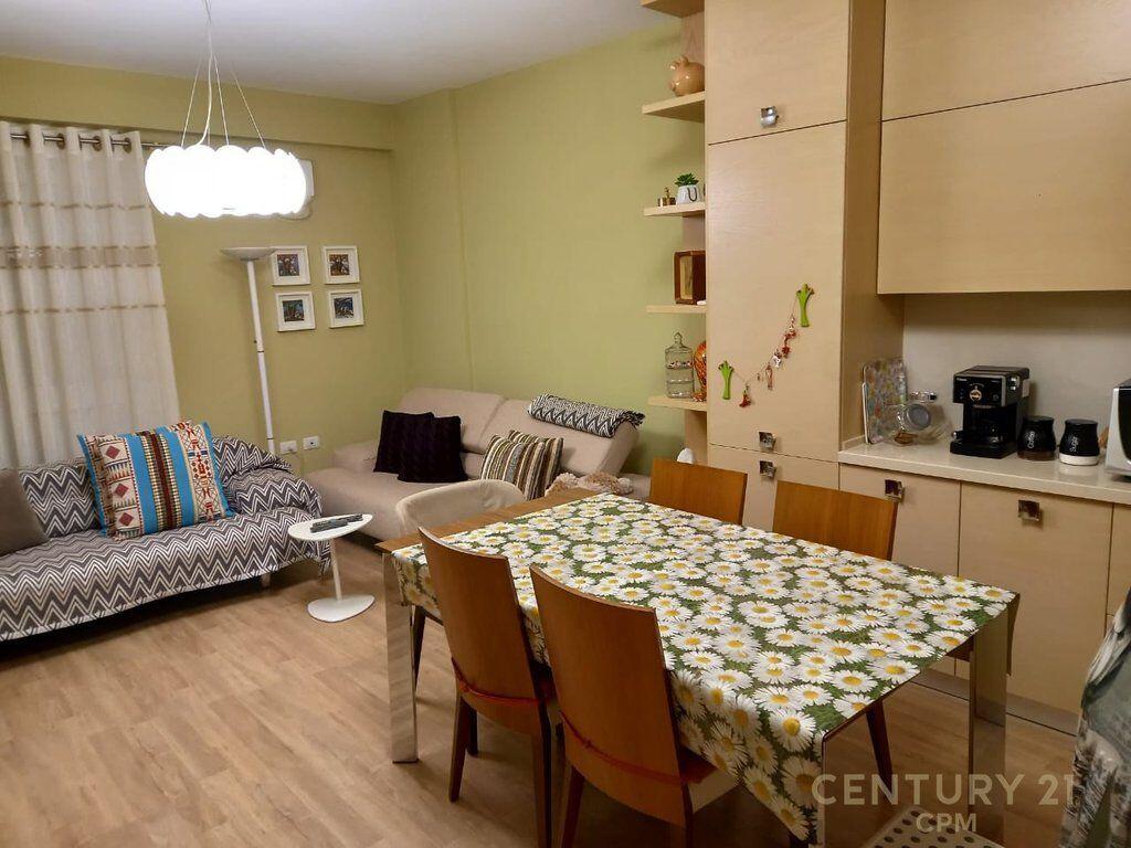 SHESIM APARTAMENT 2+1+2 NE ZEMER TE TIRANES!!