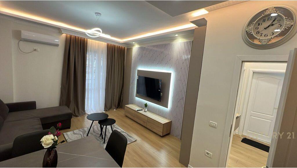 AFFITTASI APPARTAMENTO 1+1 A FRESK