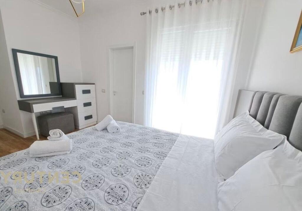 For rent 2+1+2+Parking space near New Bazaar