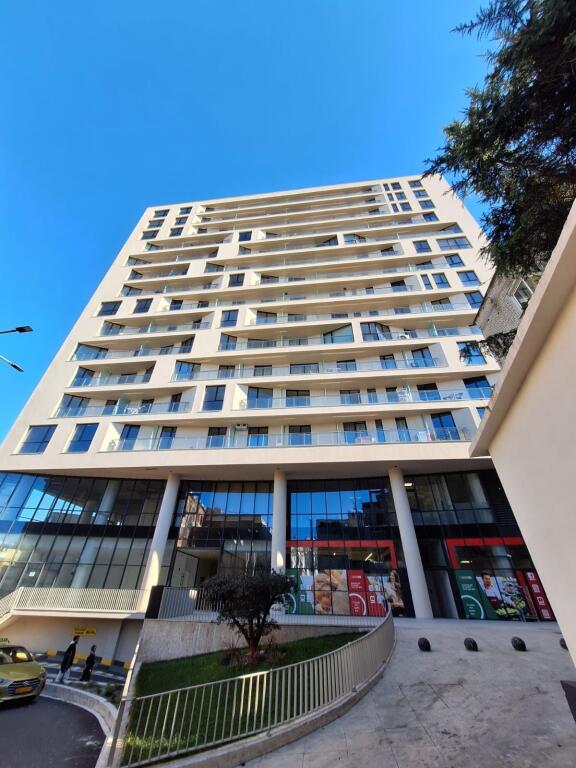 Apartament 2+1 me parkim | Mine Peza, rezidencë moderne