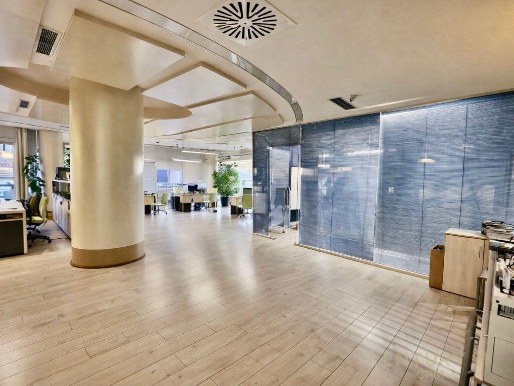 Office space for rent near Coin!