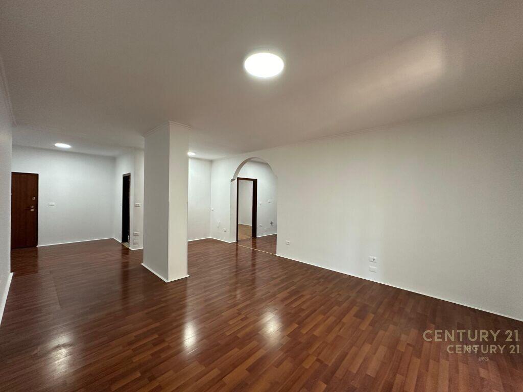 Ambient per Zyra Bllok