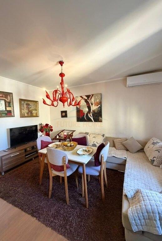 Shitet, Apartament 1+1, Ambasada Amerikane, Rruga e Elbasanit, Tiranë.