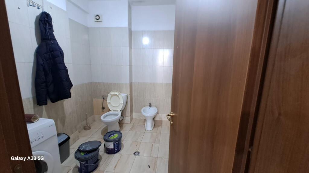 Shitet apartament 1+1 ne Astir