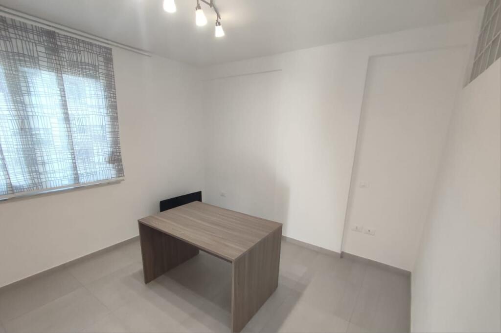 2+1 Apartment with Balcony for rent at Former Exhibition, near District Court - Tirana